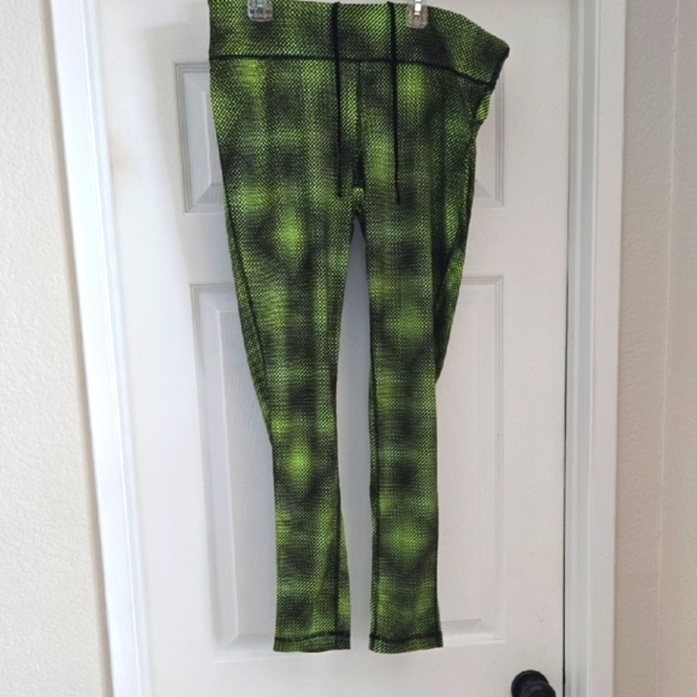 Xersion Green Performance Leggings